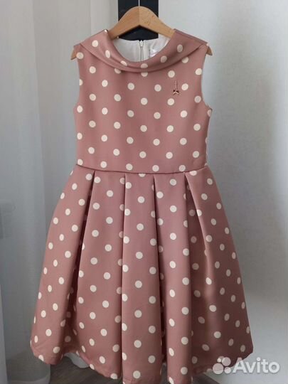 Платье для девочки. Ростовка 134
