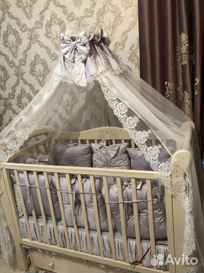 Балдахин бортики