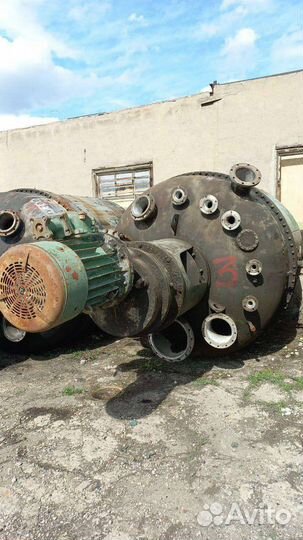 Реактор нержавеющий 10м