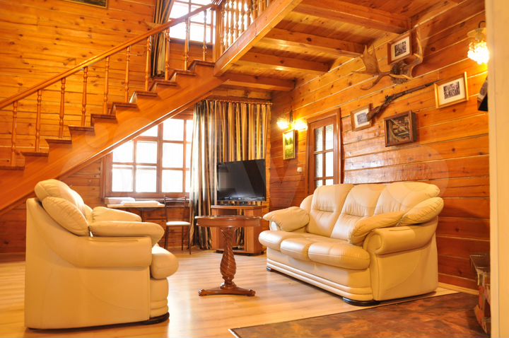 Дом 160 м² на участке 10 сот.