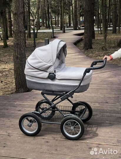 Коляска 2 в 1 Inglesina Sofia Duo шасси Ergo bike