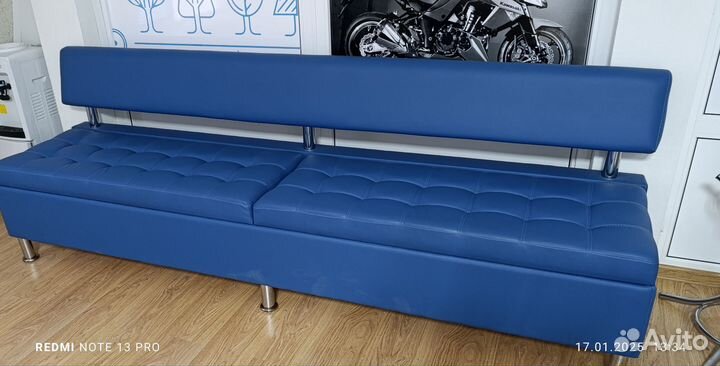 Диван офисный, кухонный