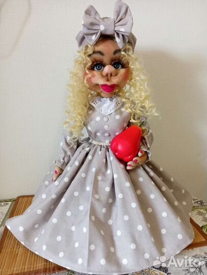 Кукла баба на чайник