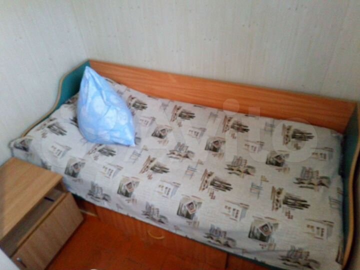 Комната 10 м² в 4-к., 1/1 эт.