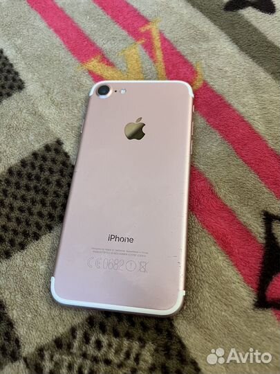 iPhone 7, 32 ГБ