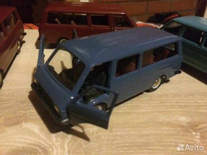 Модели раф-2203, постномер