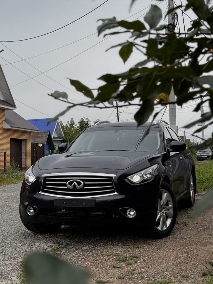 Infiniti FX30: фото из отзыва