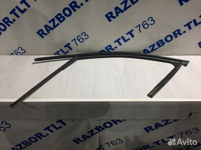 Уплотнитель рамки стекла audi A4 b8