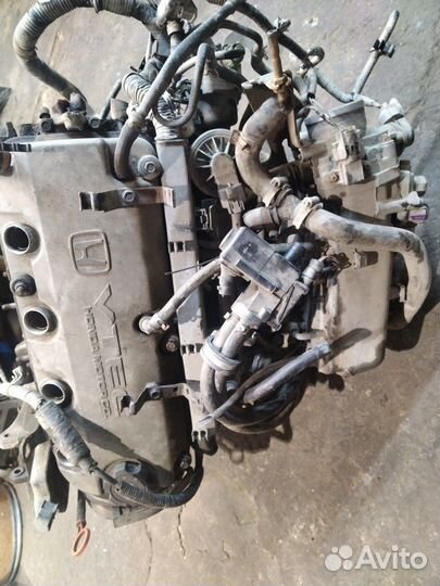 Двигатель Honda Accord CH6 F18B2 2001