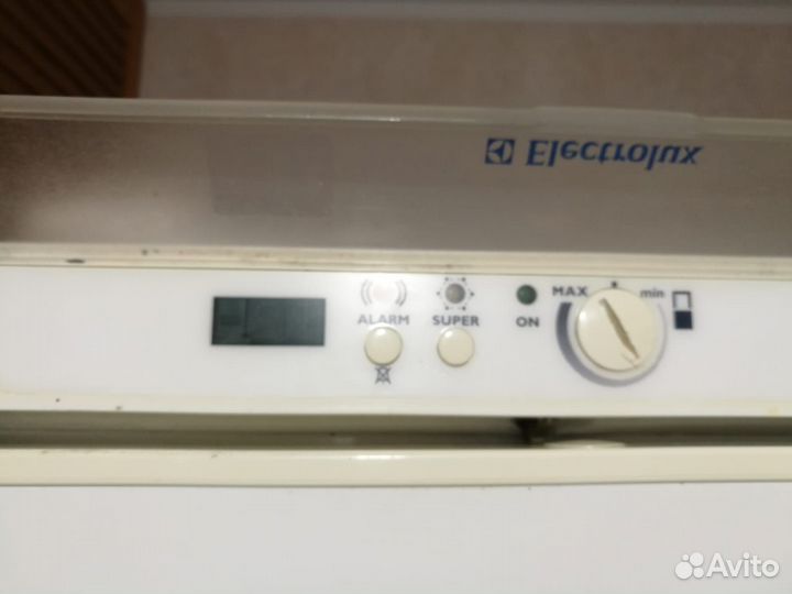 Холодильник Electrolux ER 9192 B бу