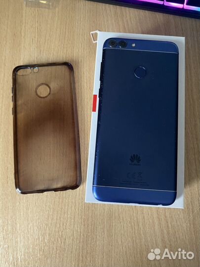 Смартфон Huawei P Smart 2018