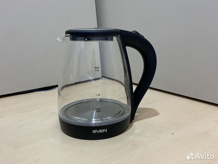 Электрочайник Sven KT-G1806
