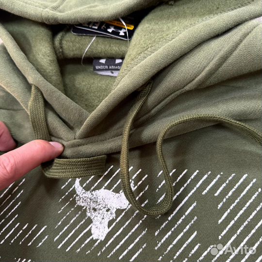 Спортивный костюм under respect