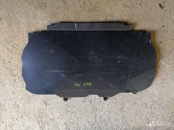 Обшивка багажника Toyota Corolla Axio