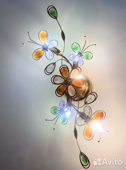 Люстра и бра