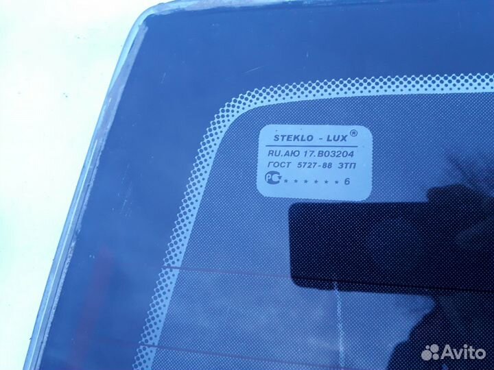 Заднее стекло ваз 2114