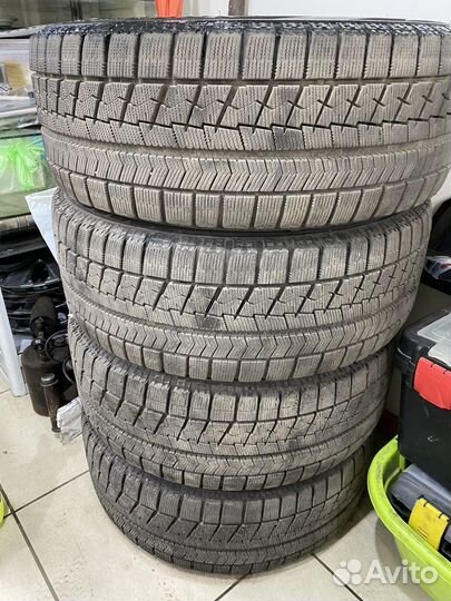 Bridgestone Blizzak VRX 205/55 R16 93S