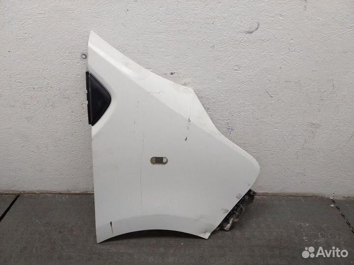 Крыло Opel Vivaro, 2015