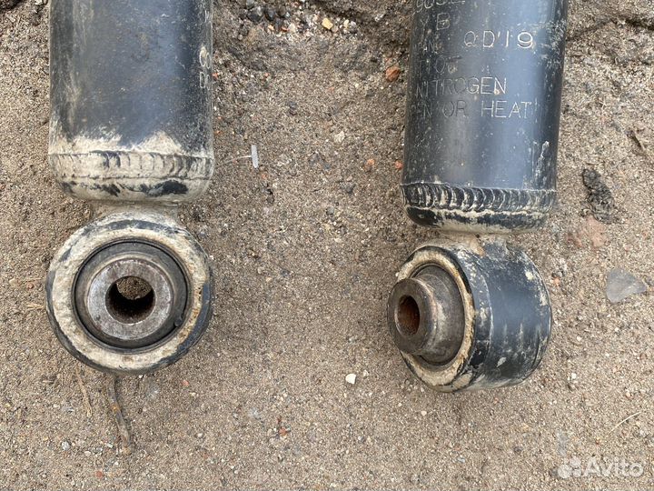 Амортизато пружина Nissan Murano