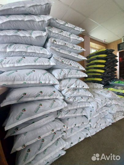 Биско Сухой корм для собак и кошек