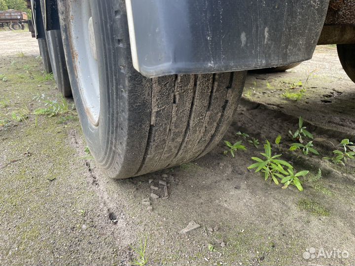 МАЗ 54323 с полуприцепом, 2000