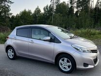 Toyota Vitz 1.0 CVT, 2011, 61 000 км, с пробегом, цена 965 000 руб.