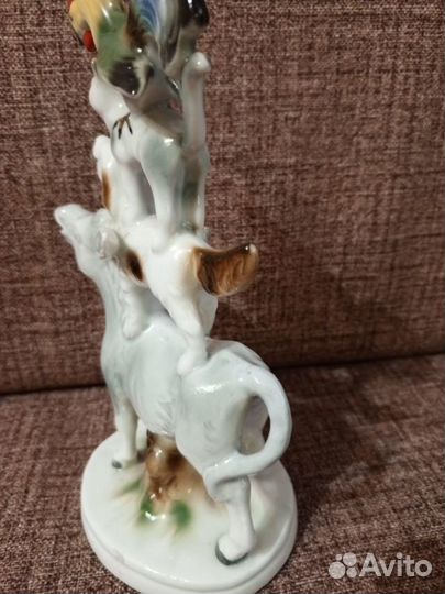 Фарфор. статуэтка 
