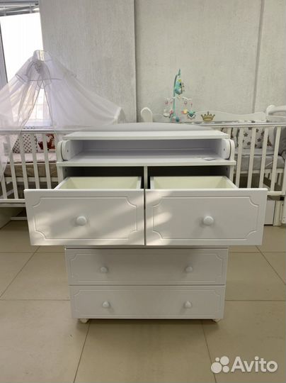 Пеленальный комод