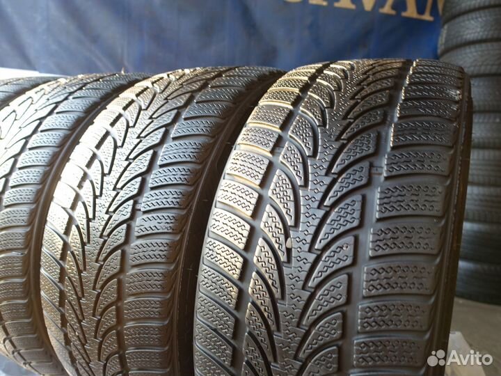 Nokian Tyres WR 255/45 R20