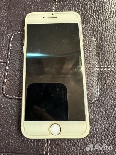 Телефон iPhone 6