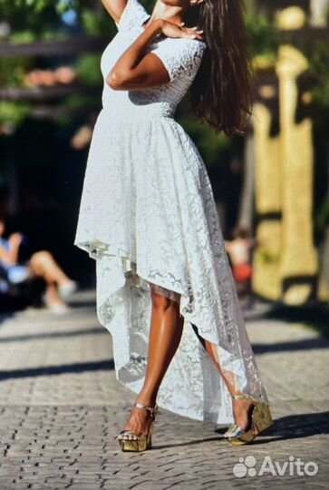 Вечернее платье 42 44 белое