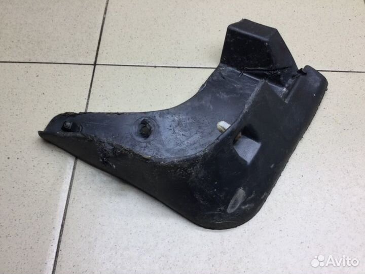 Брызговик передний левый передний левый Hyundai