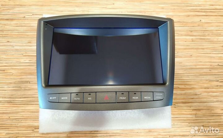 Магнитола на Android для Lexus is 250