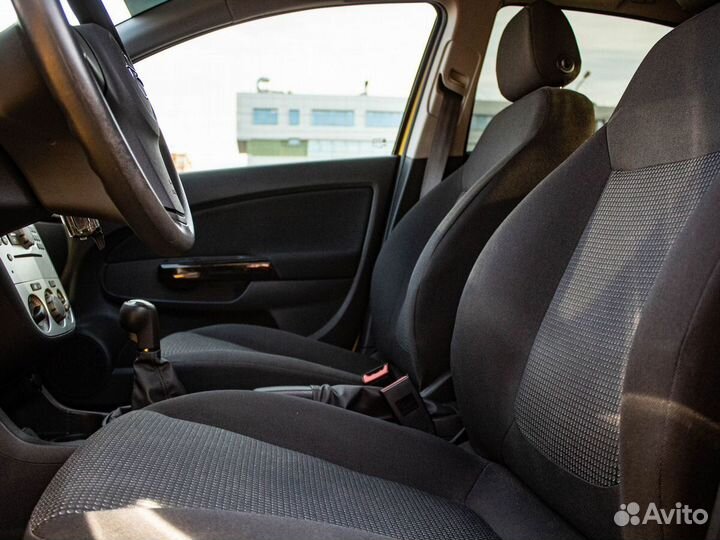 Opel Corsa 1.2 МТ, 2013, 28 755 км