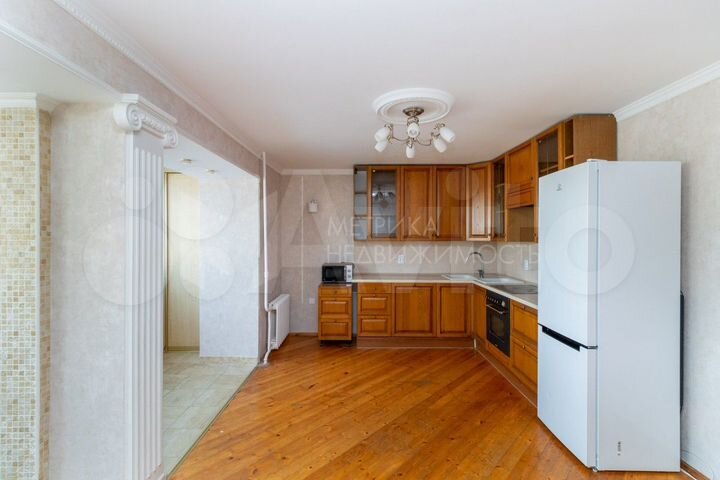 4-к. квартира, 120 м², 9/10 эт.