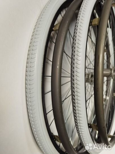 Колесо 24х1,3/8 дюйма литое для инв коляски (пара)