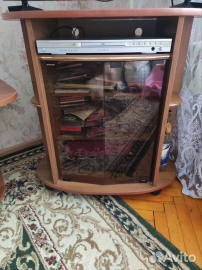 Тумба под телевизор