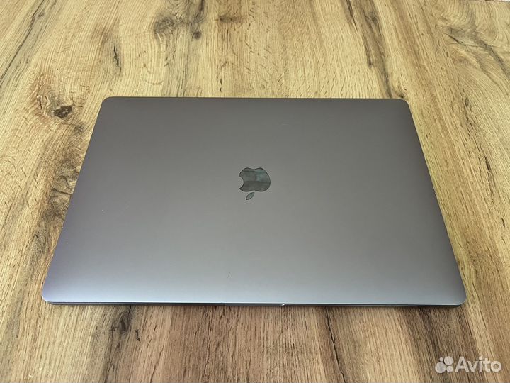 Apple MacBook Pro 15 2019 i9/16/512/560X