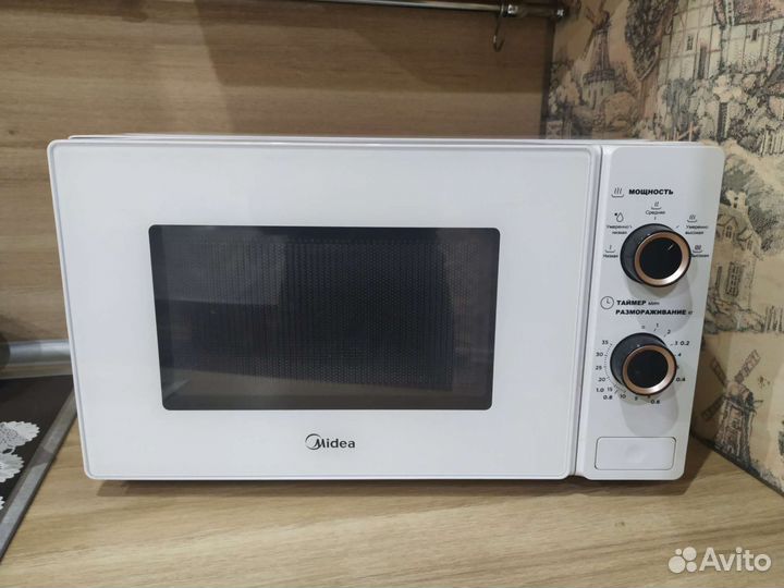 Микроволновая печь Midea