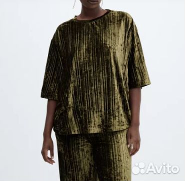 Бархатная футболка mango s