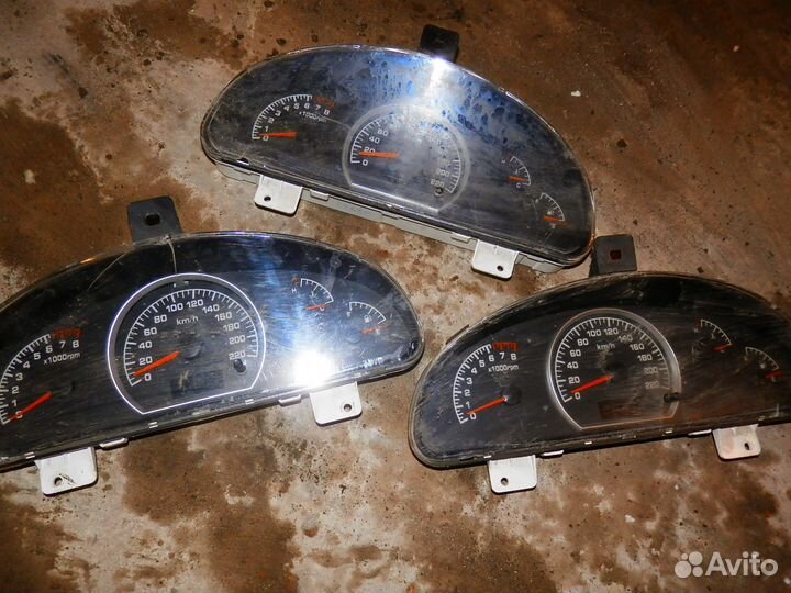 Щиток приборов на Лифан Бриз