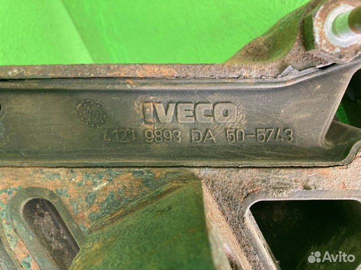 Подушка двигателя iveco stralis