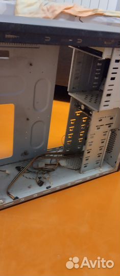 Корпус для пк с дисководами