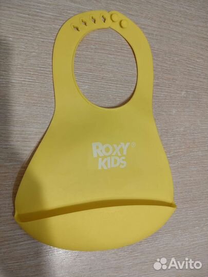 Нагрудник силиконовый roxy kids