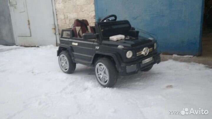 Детский электромобиль бу