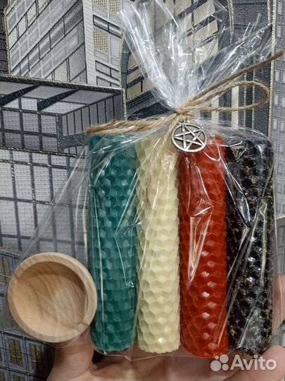 Свечи из вощины. Панно. Подставка для благовоний