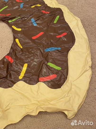 Надувной круг пончик