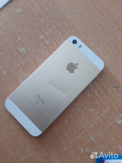 iPhone SE, 32 ГБ