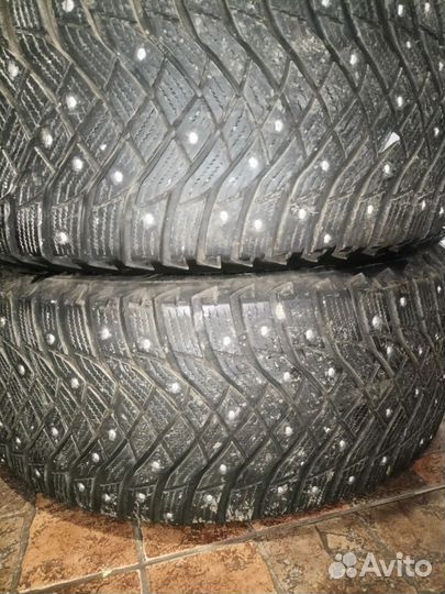 Goodyear UltraGrip 235/45 R18