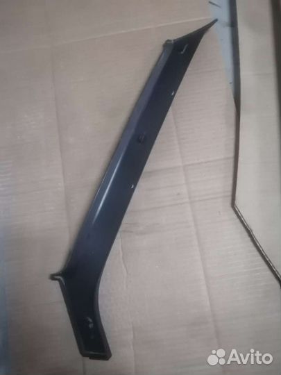 Накладка задней правой стойки ваз 2109